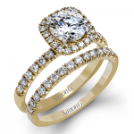ROUND-CUT HALO ENGAGEMENT RING & MATCHING WEDDING BAND IN 18K GOLD WITH DIAMONDS
