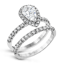 PEAR-CUT HALO ENGAGEMENT RING & MATCHING WEDDING BAND IN PLATINUM WITH DIAMONDS